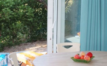Douce Quietude Hotel Saint-Raphael  Luaran gambar
